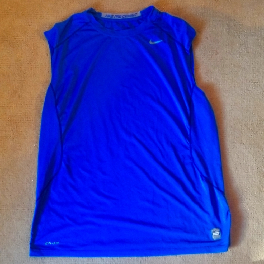 Nike pro combat sleeveless tee